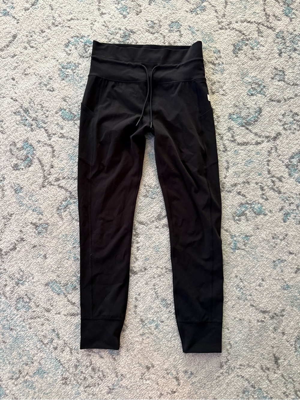 Vuori daily pocket leggings